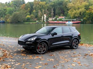 PORSCHE CAYENNE TURBO