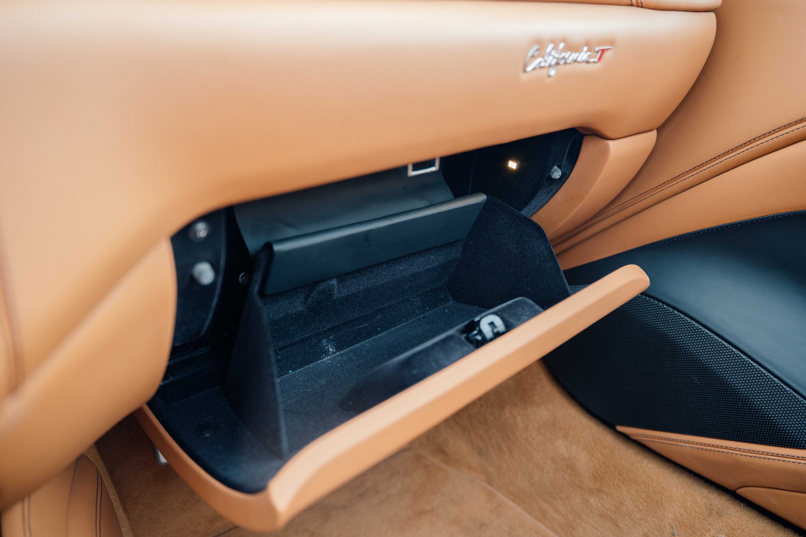 Ferrari California T – Image 43