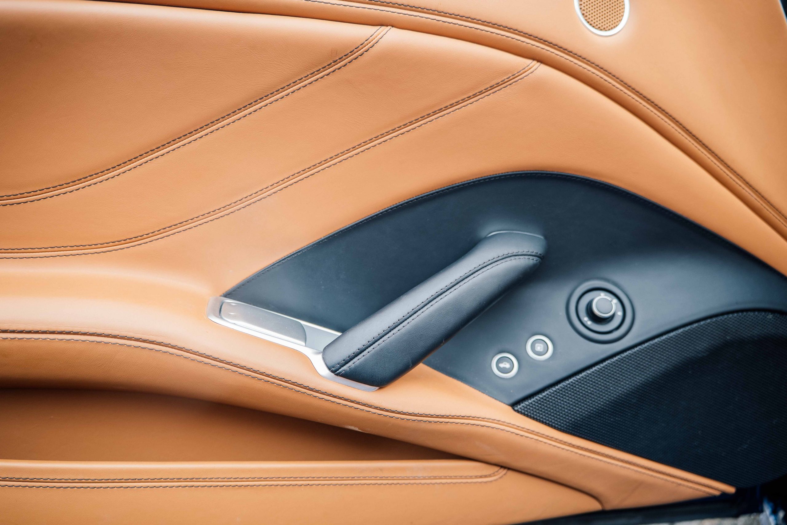 Ferrari California T – Image 11