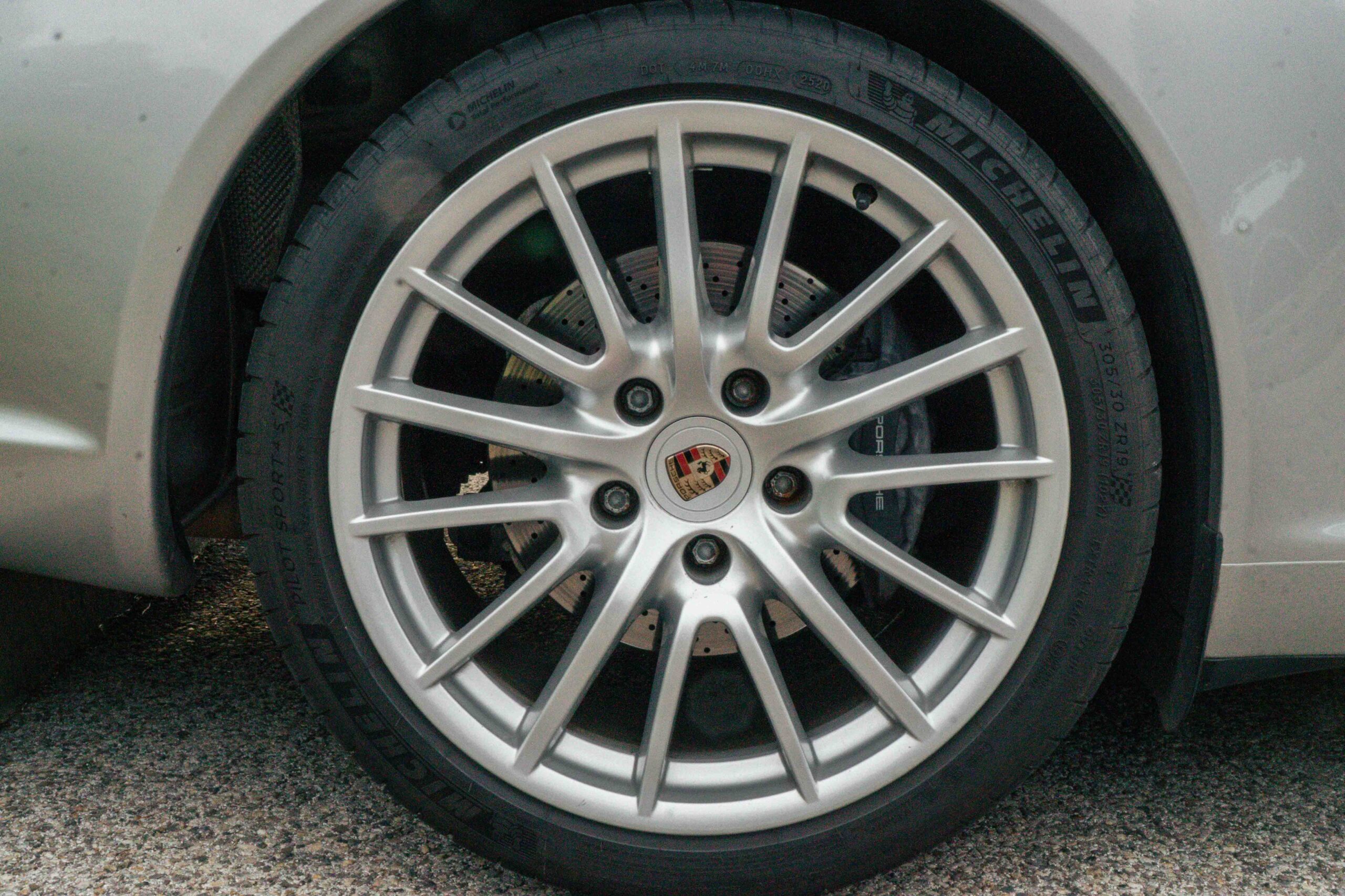 PORSCHE 997.2 CARRERA 2 – Image 15